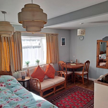 Cheltenham Studio Apartment Eksteriør billede